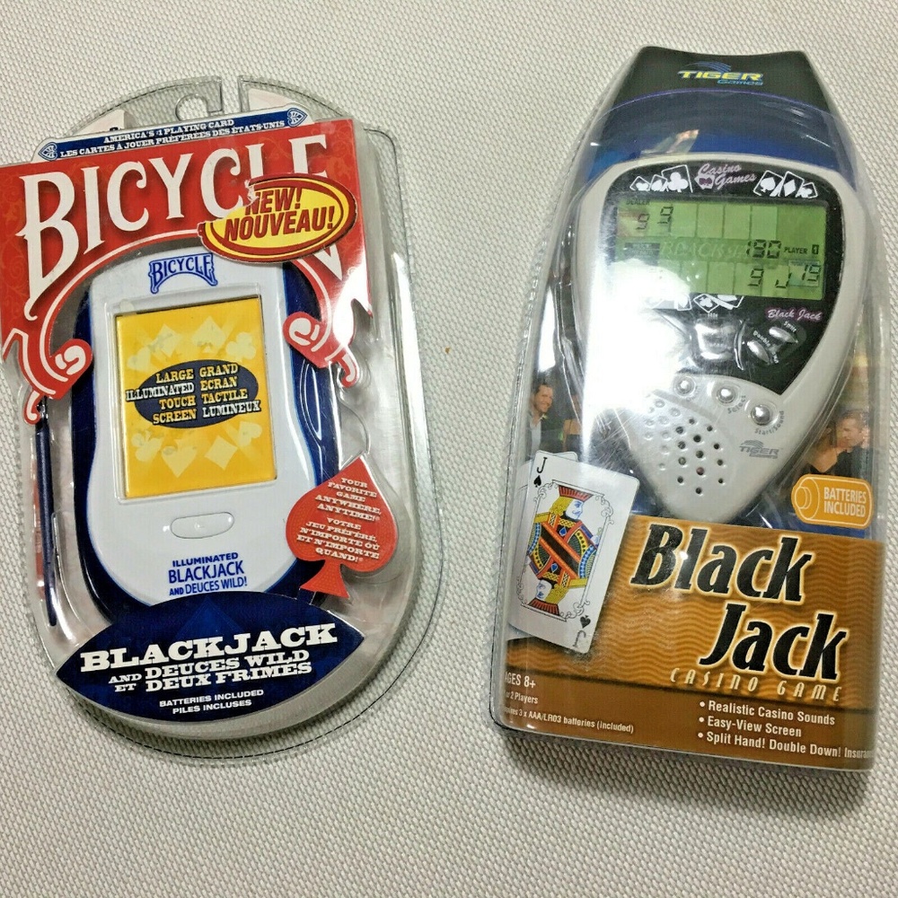 Bicycle Black Jack  Illuminated Touch Screen Handheld Game Tiger Black Jack 2008